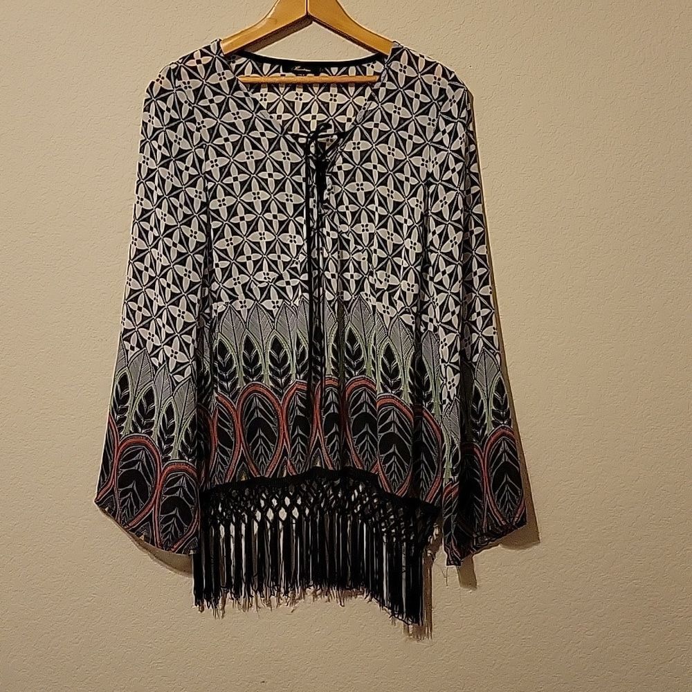 Montreal 🦊 sheer Bohemian blouse/ cover up size M with tassels